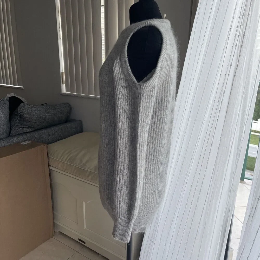 Michael Kors cold shoulder flounce Mohair Blend Gray Knit Ribbed Sweater size S
